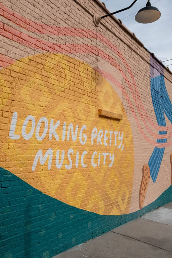 Looking Pretty Music City mural in Nashville