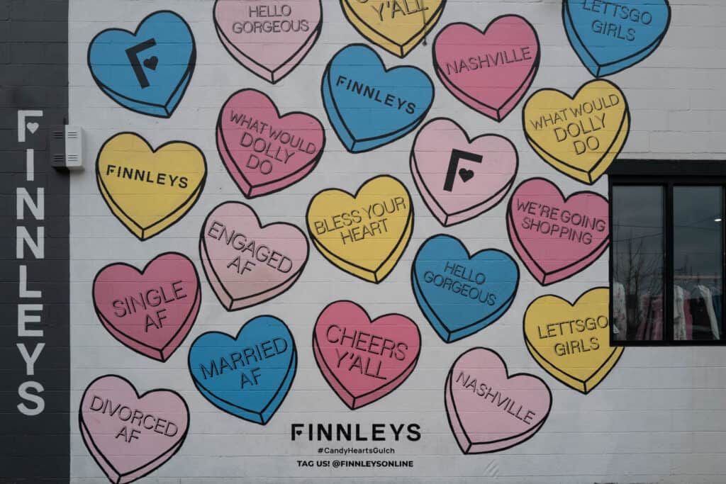 Candy Hearts mural to take pictures in Nashville