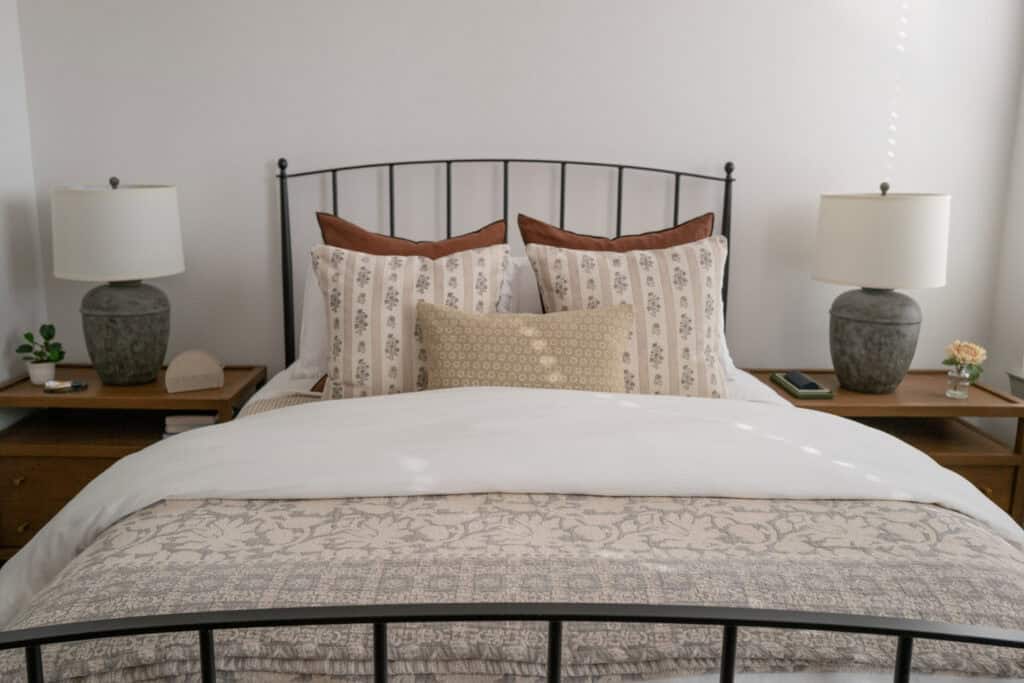 Bedroom with Hatch Restore alarm clock on nightstand